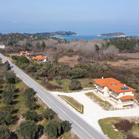 Les Oliviers - Studios & Apartments Вурвуру Экстерьер фото